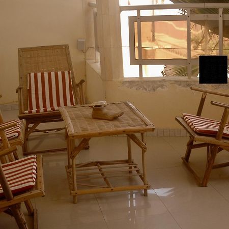 Hotel Ker Jahkarlo Yoff Esterno foto