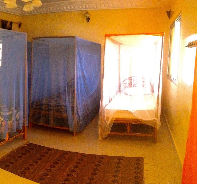 Hotel Ker Jahkarlo Yoff Esterno foto