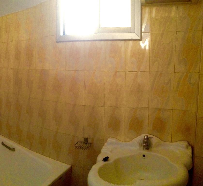 Hotel Ker Jahkarlo Yoff Esterno foto